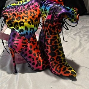 Vibrant Leopard Print Stiletto Boots